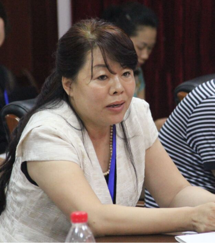 王瑜当选为会长